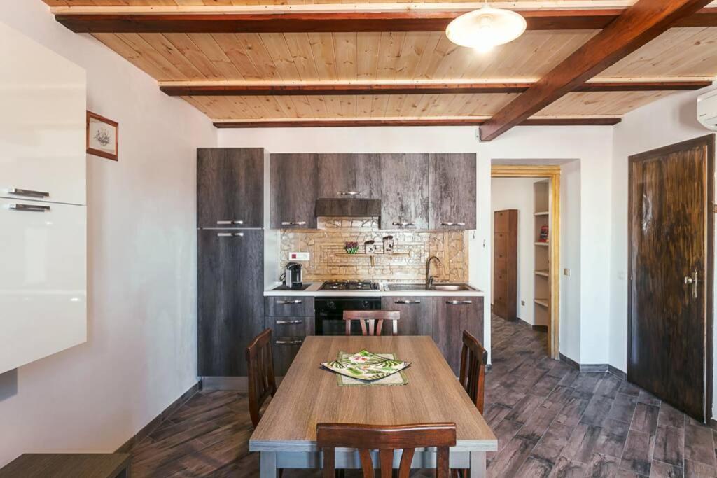 Roman Ruins - Elegant Apartment Olbia Kültér fotó